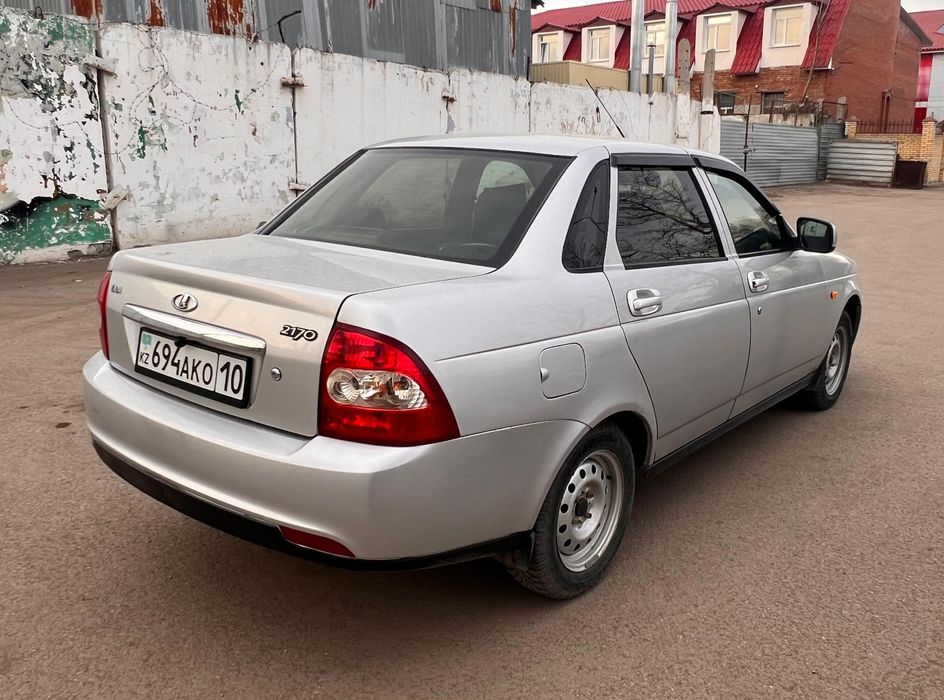 Лада приора год 2013