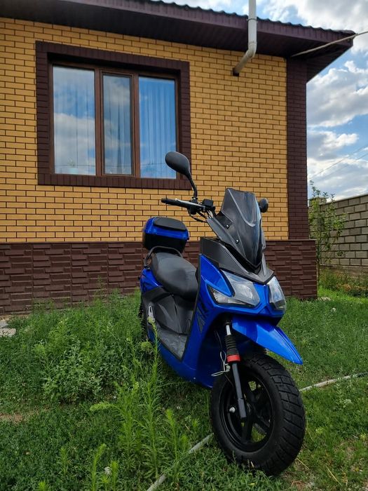 Продаю самурай почти новый
