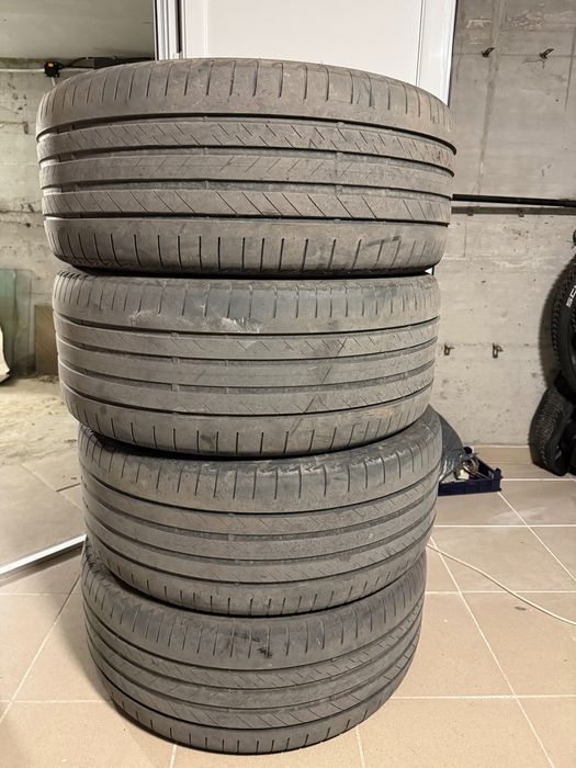 275/40/22 летни гуми BRIDGESTONE