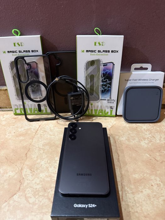 Samsung S24 Plus