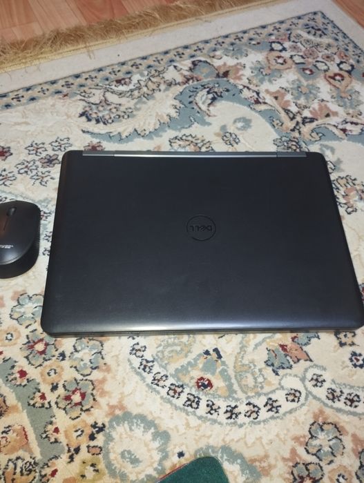 Продам ноутбук Dell