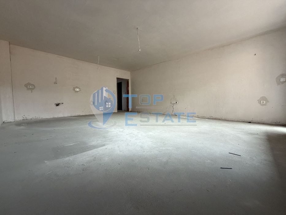 Продава се Тристаен апартамент в Велико Търново, Бузлуджа - 113 кв.м за 1301 €/кв.м - Снимка #1