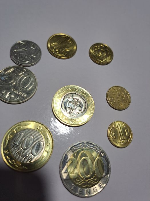 Продам коллекционные монеты Казахстан