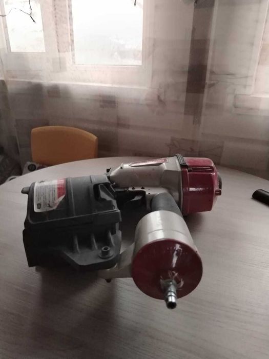 Пистолет гвоздезабивной