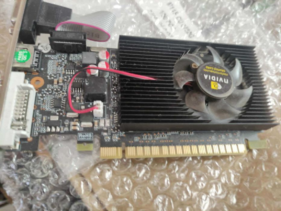 GT 610, 2 GB, ddr3, stare perfecta