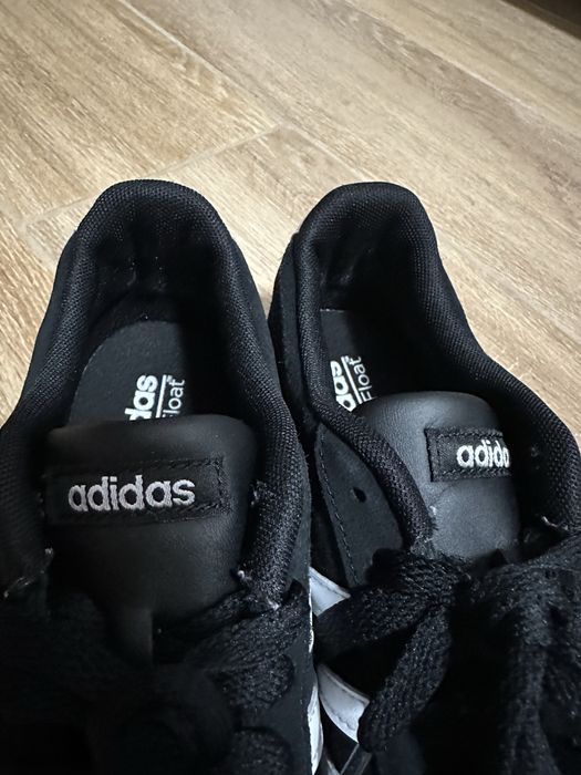 Adidas unisex marimea 39