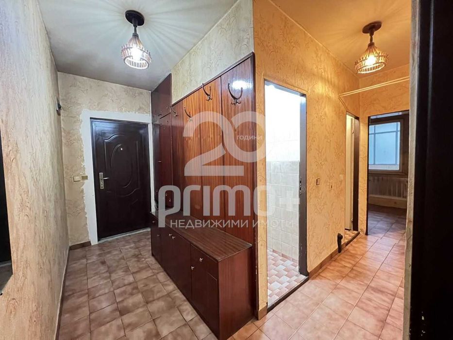 Продава се Тристаен апартамент в Велико Търново, Център - 71 кв.м за 1057 €/кв.м - Снимка #7