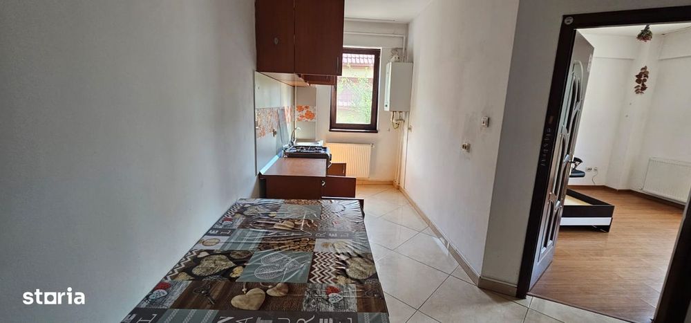 Apartament cu 1 cameră decomandat zona Nicolina Cug bloc2014 t Neculai