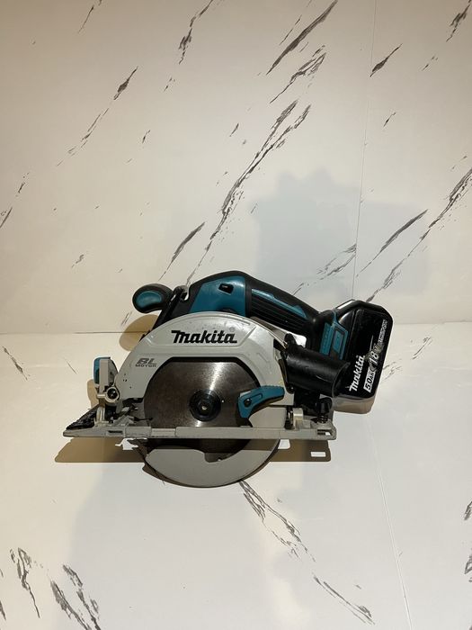 Circular Manual Makita DHS680