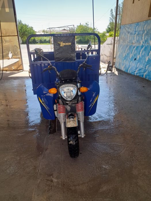 Motorol Lochin 200 Holati yangi