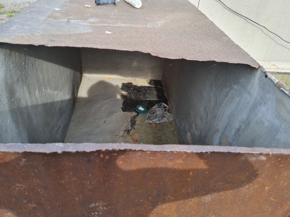 Ёмкость металлический 3мм размером 2.2×1.2×1.2м