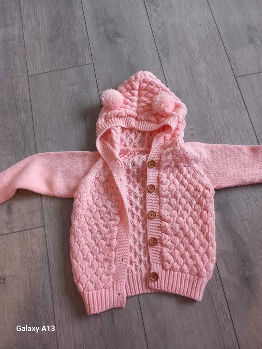 Бебешка жилетка за момиче