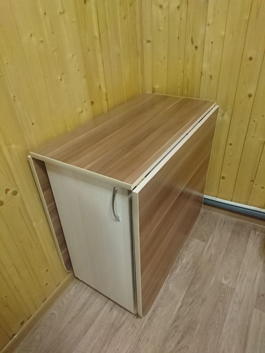 Продам стол тумбу