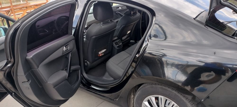 Peugeot 508, 2000 cc  140 cp , 2011