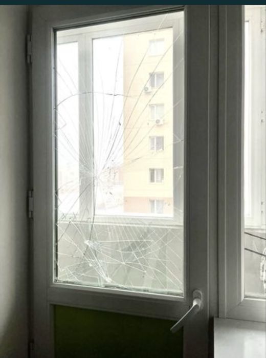 Замена битого стекла, зеркала, тонировка