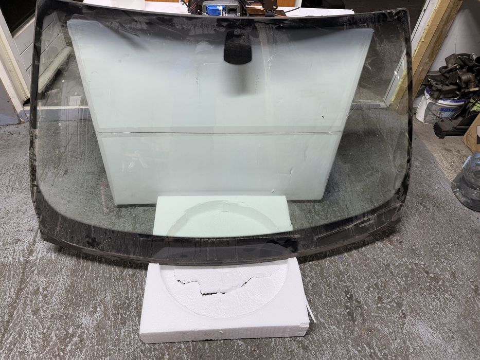 Parbriz bmw e92 luneta bmw e92