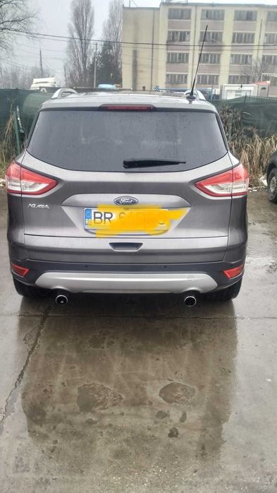 Vând Ford Kuga Poweshift Titanium automată