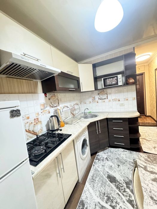 Продам чиланзар 2. Одна комнатная. Мебель техника