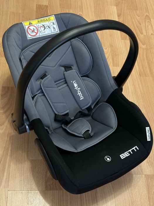 Автолюлька в идеальном состоянии .