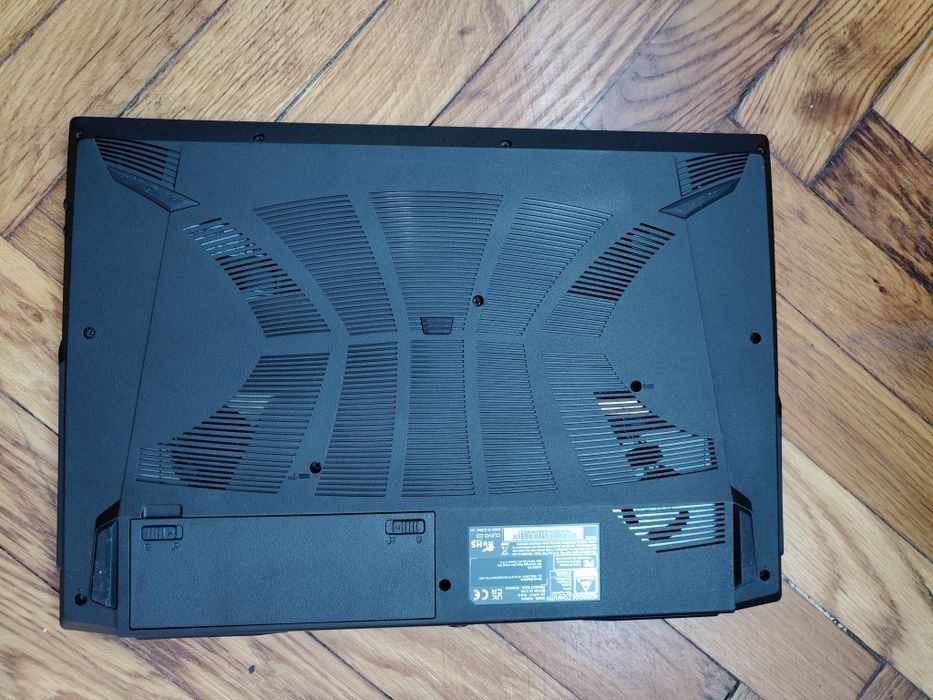 Laptop Gaming  Dream Machines – i5 Gen 11/GTX 1650/ 144Hz/16GB RAM/ SSD 256/