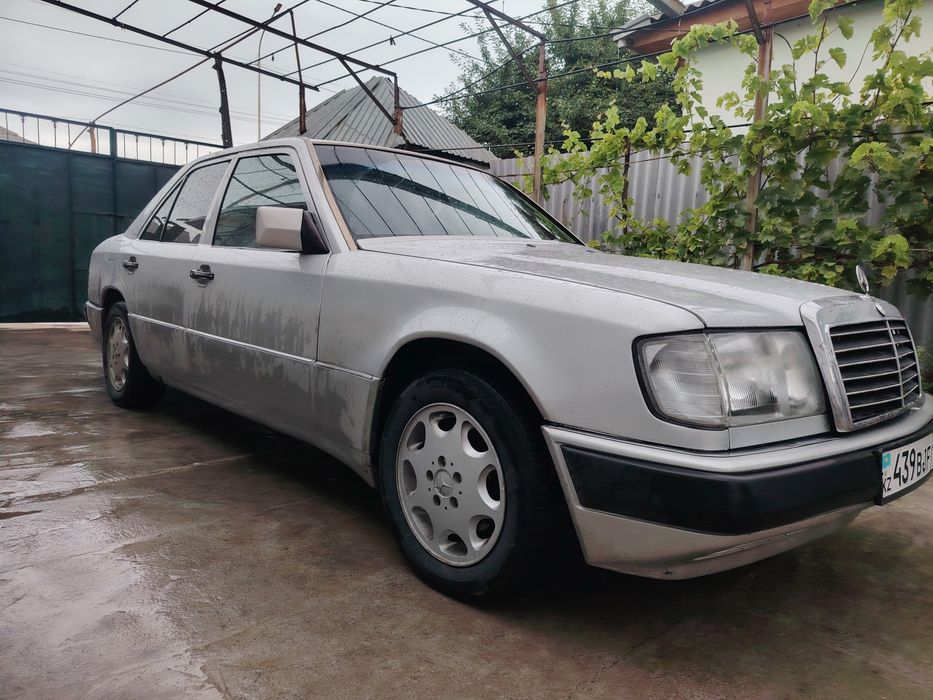 Мерседес бенс 230