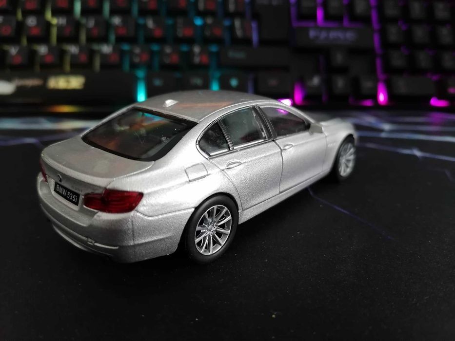 БМВ 535 в мащаб 1:34