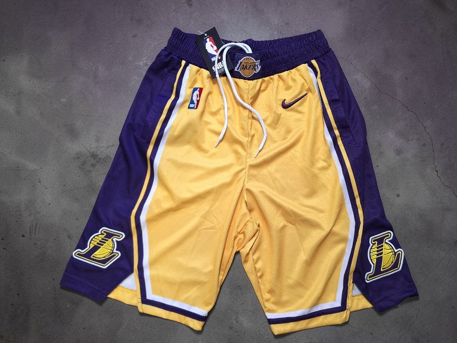 Баскетболни шорти на Лейкърс нови модели!!!