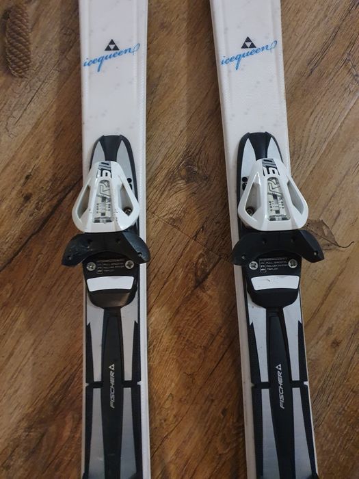 Schiuri FISCHER + bete cadou