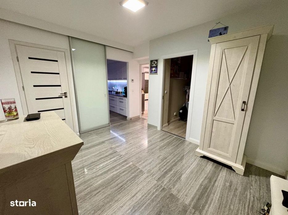 Apartament cu 3 camere decomandat | Renovat | 86mp | Pod Calvaria