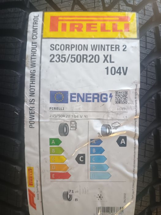 Pirelli Scorpion Winter 2 xl 104V 235/50/20.dot2225