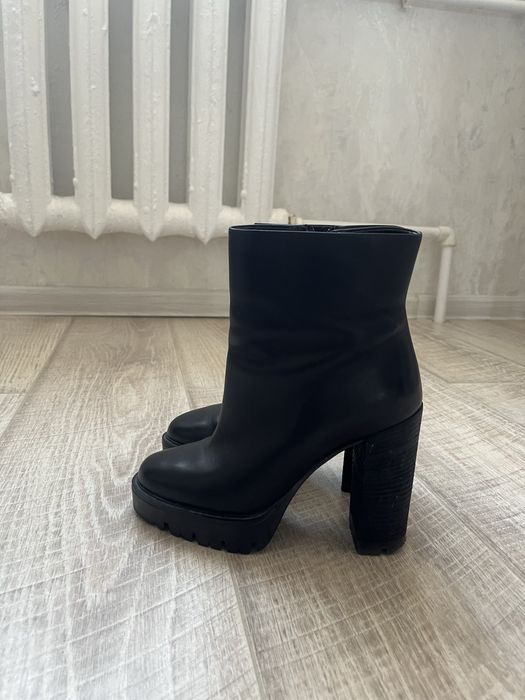 Полуботинки 36 размер кожаные