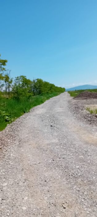 Se vinde teren cu balastieră autorizată!