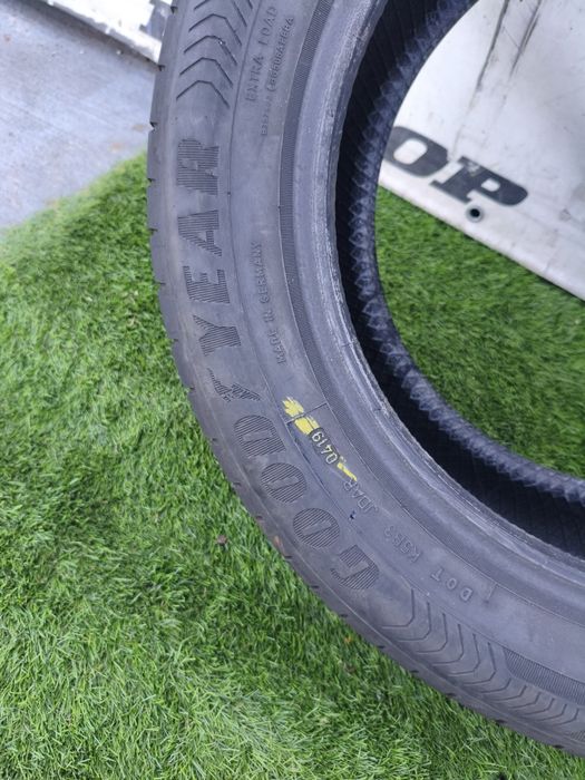 215 55 16 1x Dunlop 1x Goodyear