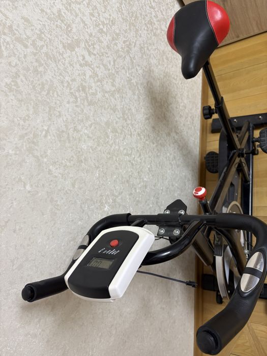 Велотренажер  новый