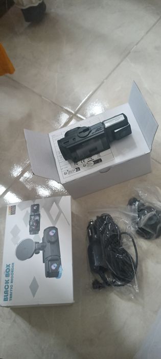 Два видеорегистратора