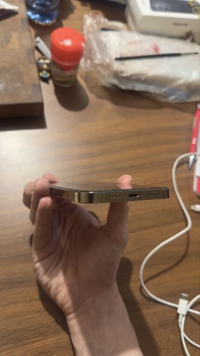 Iphone 14 pro max 256gb gold