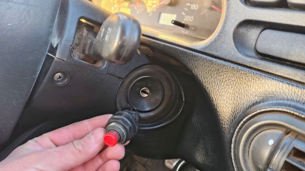 Нива Шевролет Продам