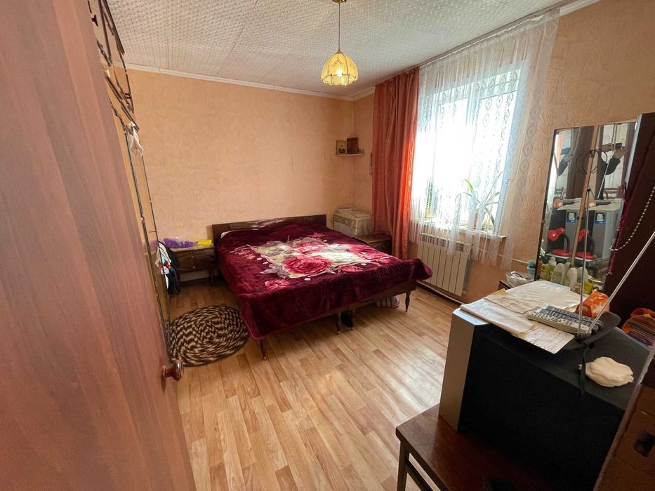 Продажа 1/4 часть дома Военный городок!