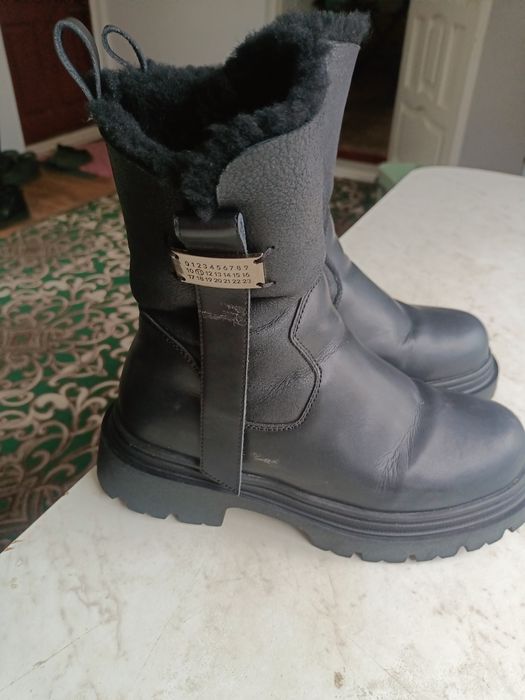 Продам подрасковые сапоги