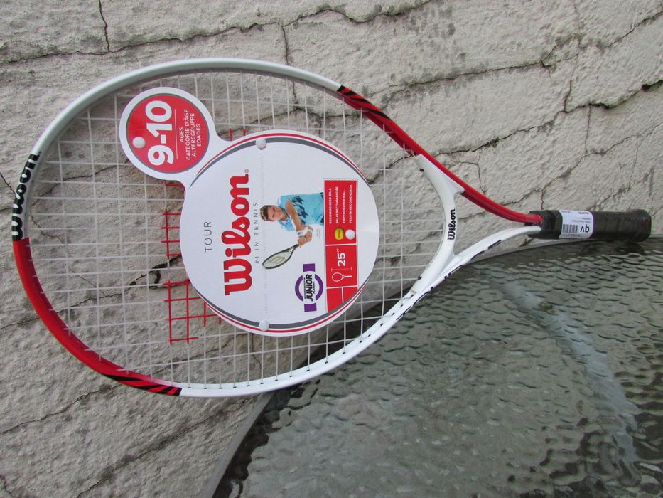 Детска тенис ракета Wilson Tour 25