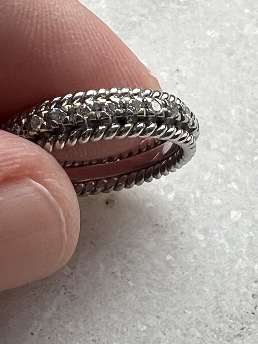 Vand inel din aur alb18k cu diamante