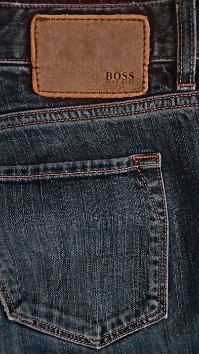 Hugo Boss Men's Jeans  Dark Blue Slim Straight Zip Fly