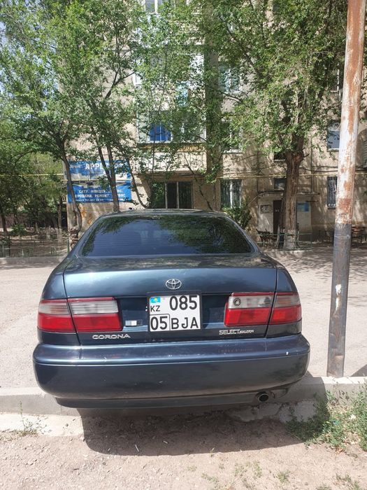 Продам машину toyota