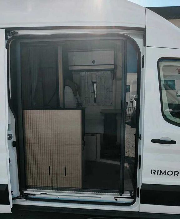 Autorulote Ford Van,165 CP,AUT,4 loc,3 dormit,Posibil factura externa!