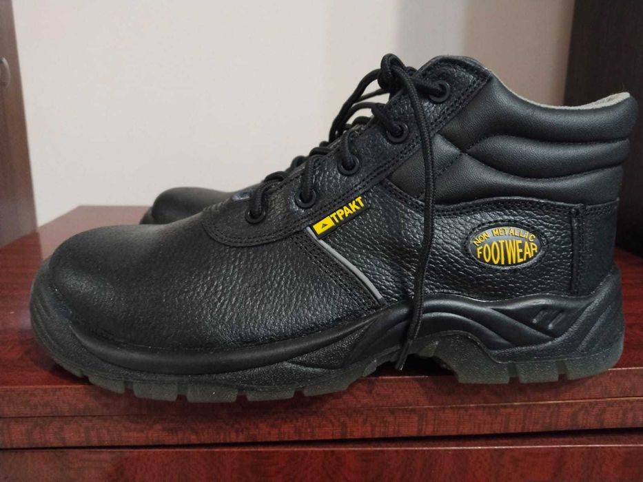 продам ботинки рабочие