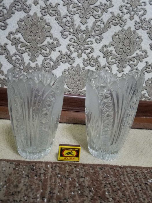 продам Вазы хрусталь    за 1 штуку