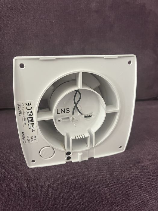 Ventilator de baie Elplast Eol F10T 100