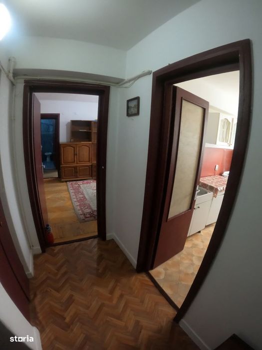 APARTAMENT 2 camere zona centrala Giurgiu