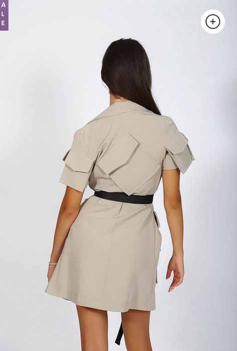 Рокля на Negative