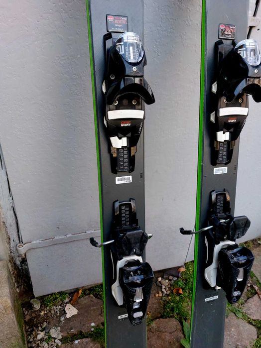 Rossignol NX 12 KONECT GW B80 BLACK
Sky 7 HD Schiuri Freeride Legaturi